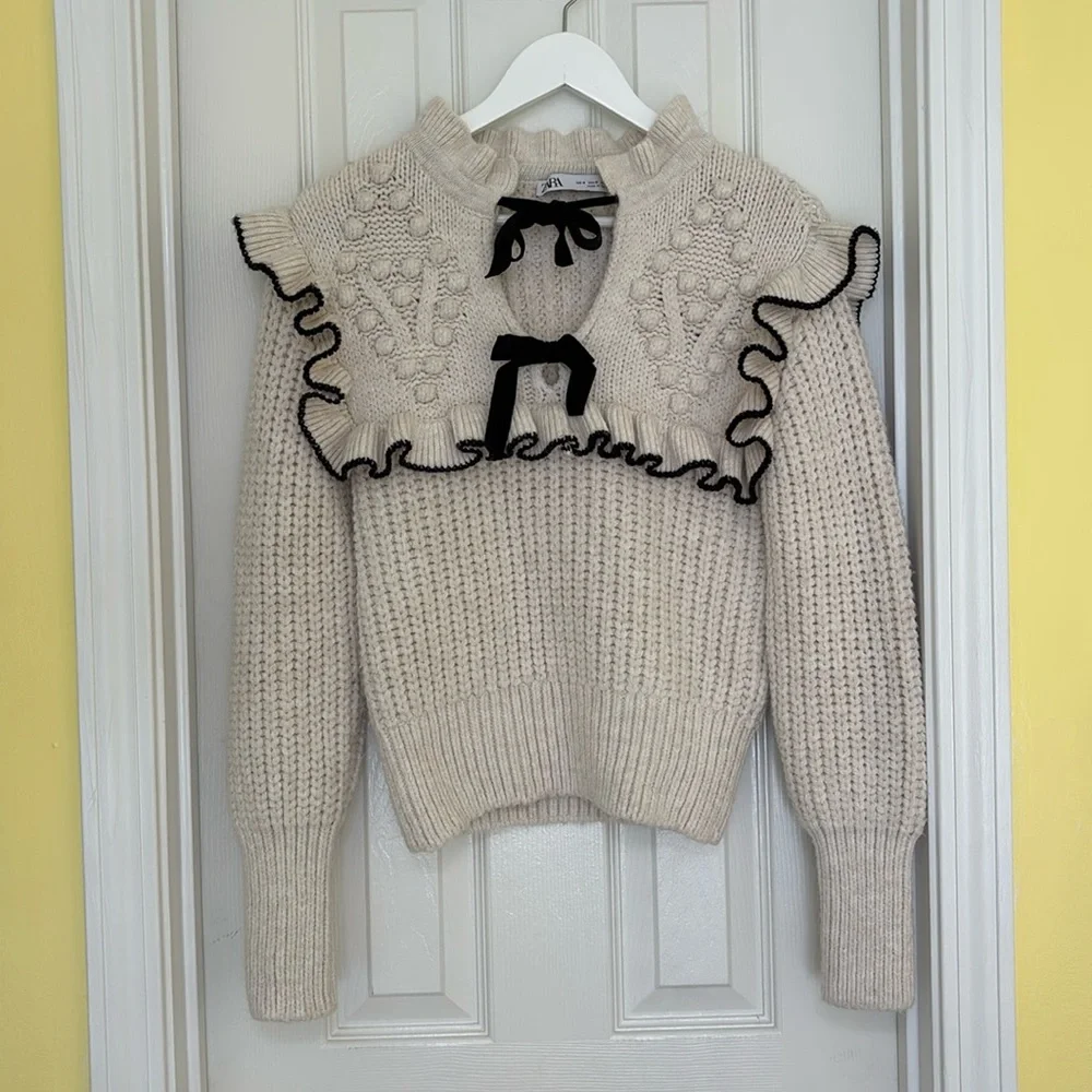 Zara Black and White Cream Bow Knit Sweater Ruffled - Picture 2 of 5